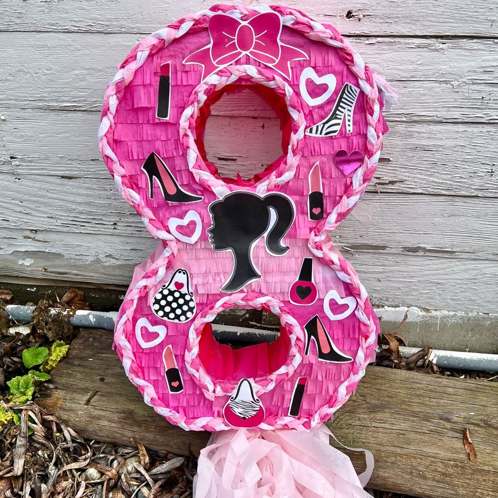 Barbie Number Eight Piñata